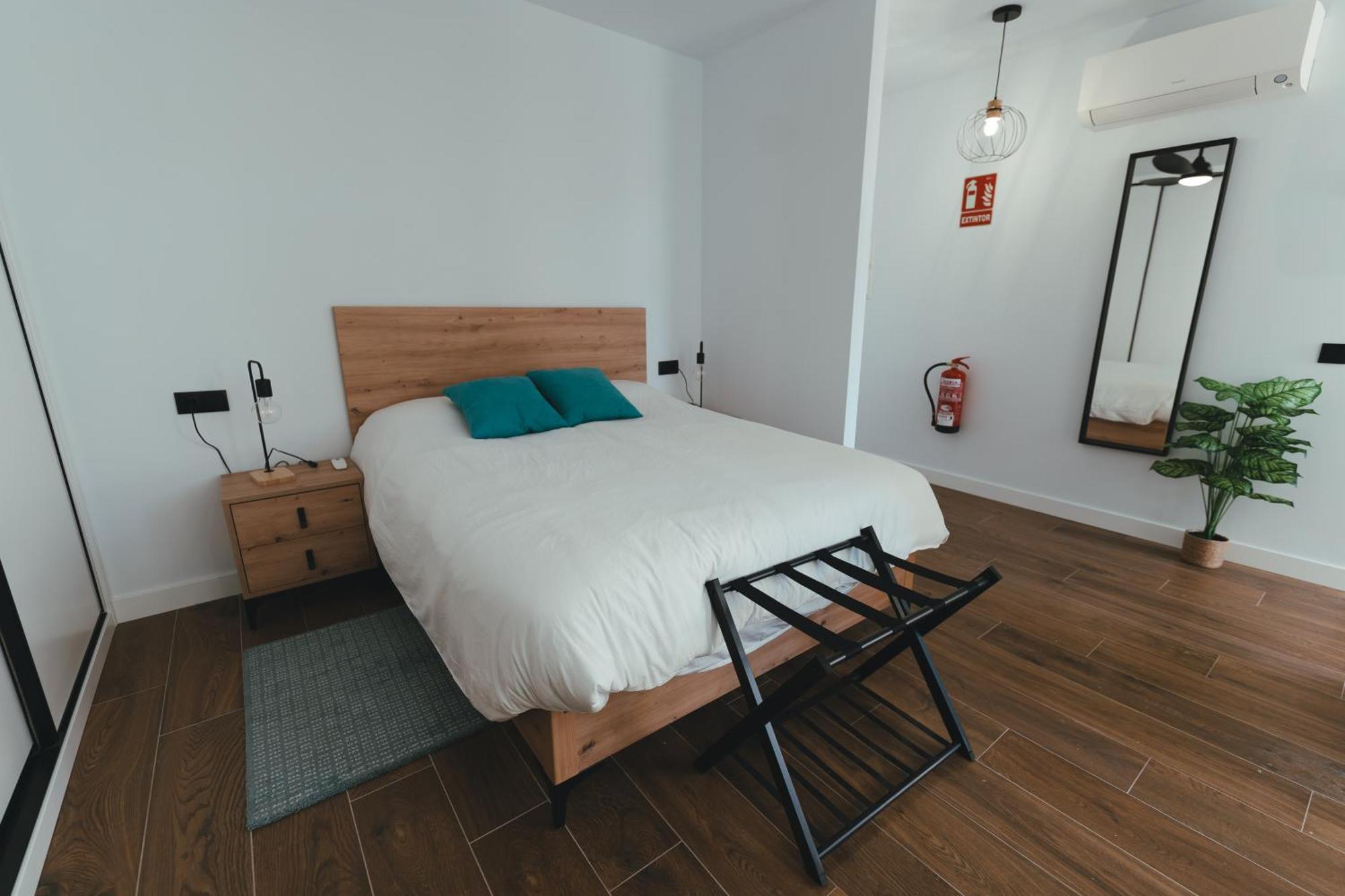 Macarena Suites Caces Exteriör bild