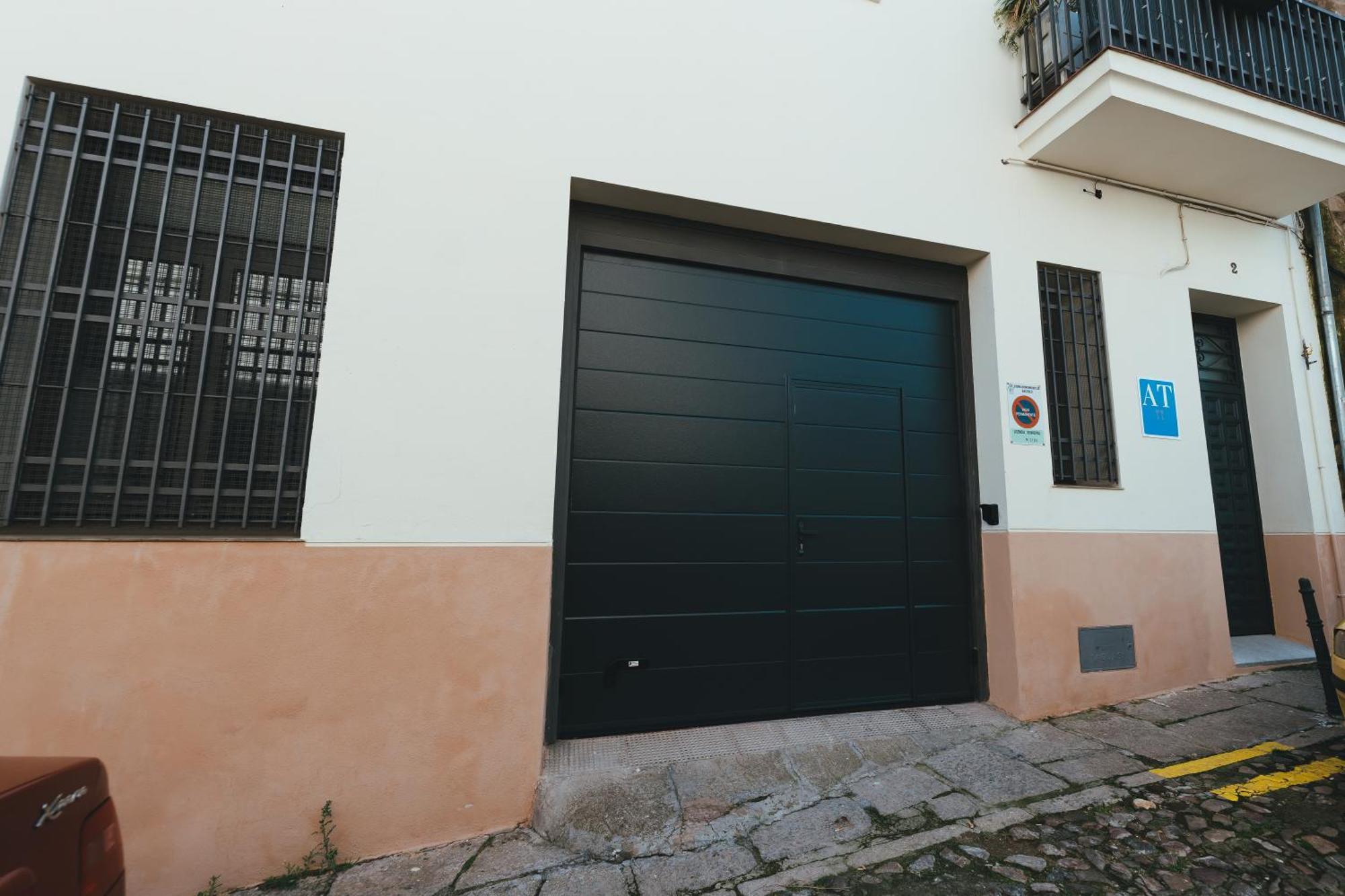 Macarena Suites Caces Exteriör bild
